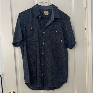 Vans Men's (S) Blue Short Sleeve Buttoned-Down Shirt (Excellent Condition).